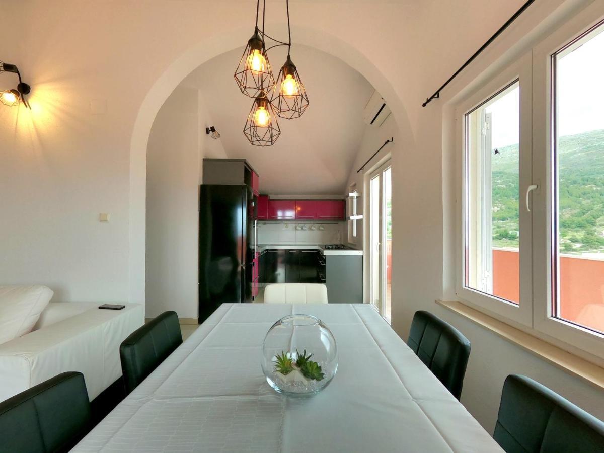 Lifestyle Apartment ポドストラナ エクステリア 写真