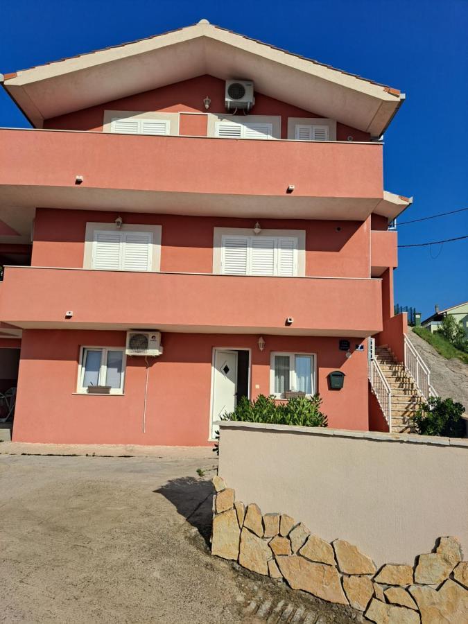 Lifestyle Apartment ポドストラナ エクステリア 写真